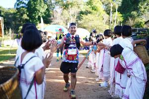 BIB: 100
                            <button type="button" onclick="openModal(19022045)" class="btn btn-primary btn-sm float-right btn-popup" data-toggle="modal" data-target=".modal-high-quality">
                        <i class="fas fa-shopping-cart"></i> Add to Cart
                    </button>
                                            <button type="button" onclick="isThisMe(19022045, true)" class="btn btn-success btn-sm float-right btn-popup btn-isme hidden" data-toggle="tooltip" data-placement="bottom" title="นี่คือรูปของคุณใช่ไหม คลิกที่นี่เพื่อเอาเข้าอัลบั้ม">
                        <i class="fas fa-plus"></i> Add to album
                    </button>
                    <button type="button" onclick="isThisMe(19022045, false)" class="btn btn-warning btn-sm float-right btn-popup btn-isnotme hidden">
                        <i class="fas fa-ban"></i> Remove from album
                    </button>